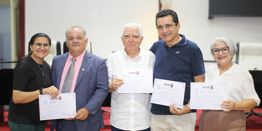 Silvanise Ponciano, Marcos Monteiro, Antero Pereira Filho, Marciano Ponciano e Regina Oliveira. Acervo do Grupo Lua Cheia. Aracati, 26 de fevereiro de 2026.