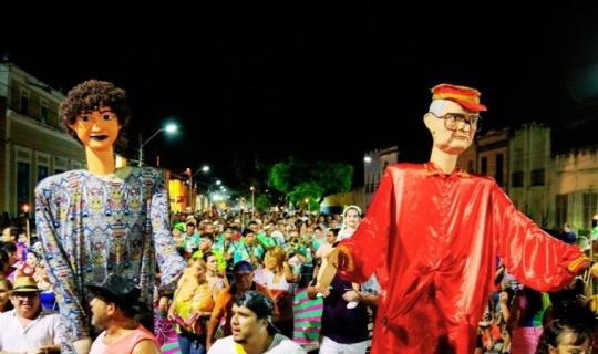 TRADIÇÃO CENTENÁRIA DO CARNAVAL BRASILEIRO ENCONTRA REGISTRO NA CIDADE DE ARACATI