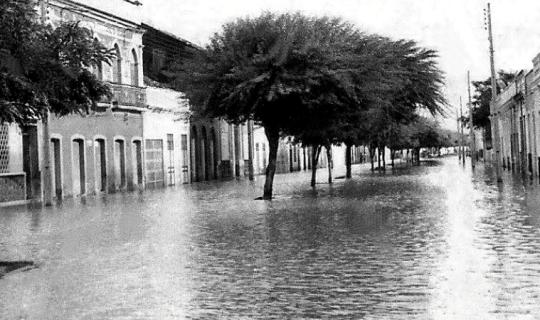 MEMÓRIAS: CHEIAS DE ARACATI